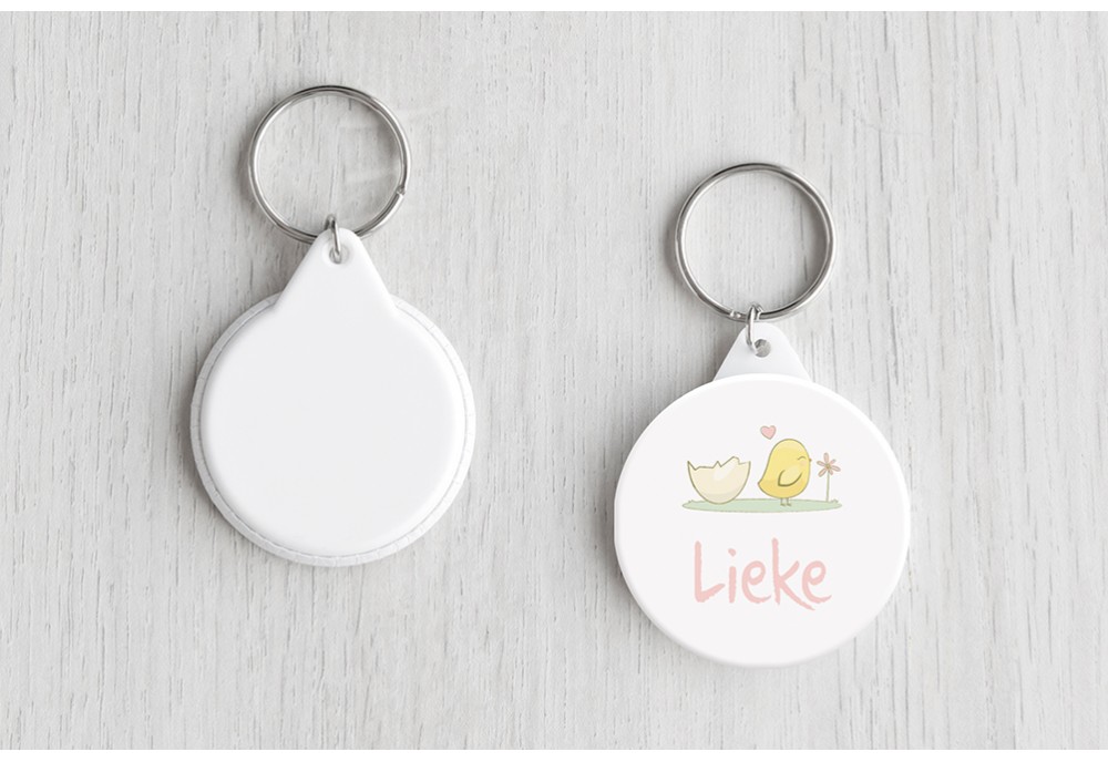 Kuikentje met ei Kuikentje met ei